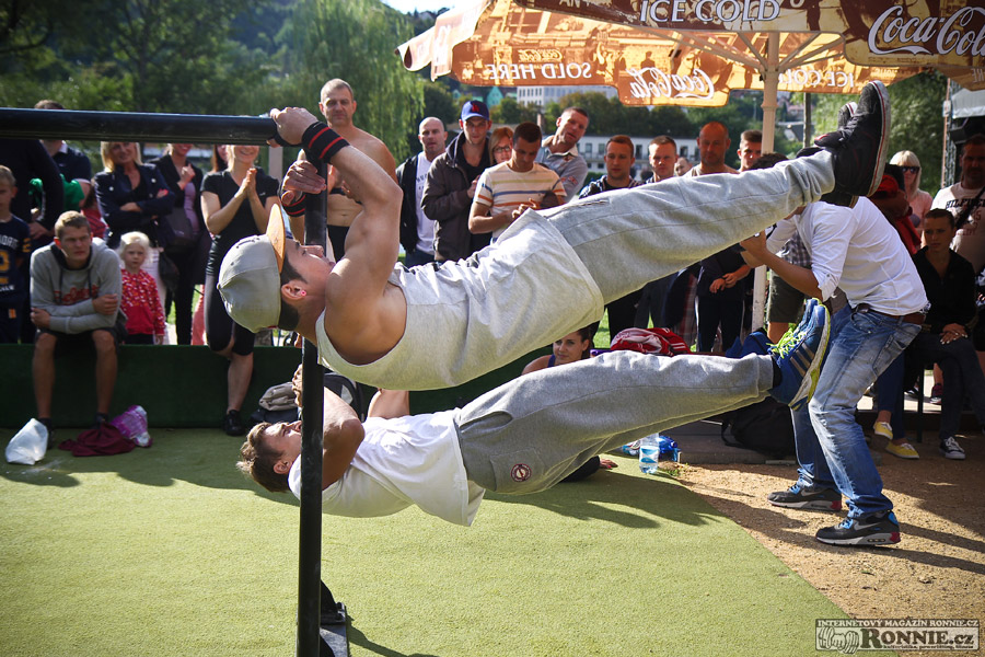 Nejlep�� z nejlep��ch 2014 - exhibice streetworkoutu