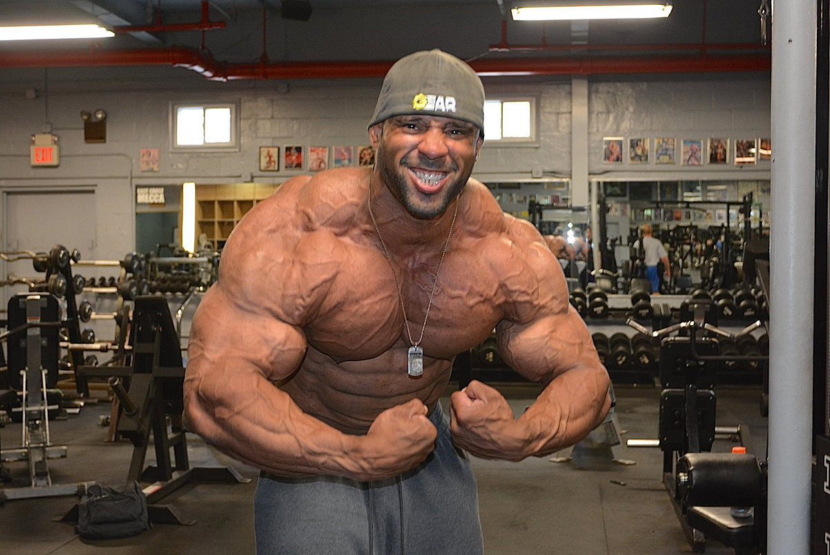 Juan Morel 4 t�dny p�ed Mr. Olympia 2014