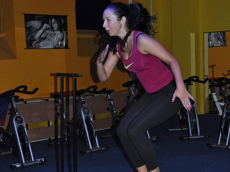 Jumping - stru�n� o cvi�en� na mal�ch trampol�nk�ch 