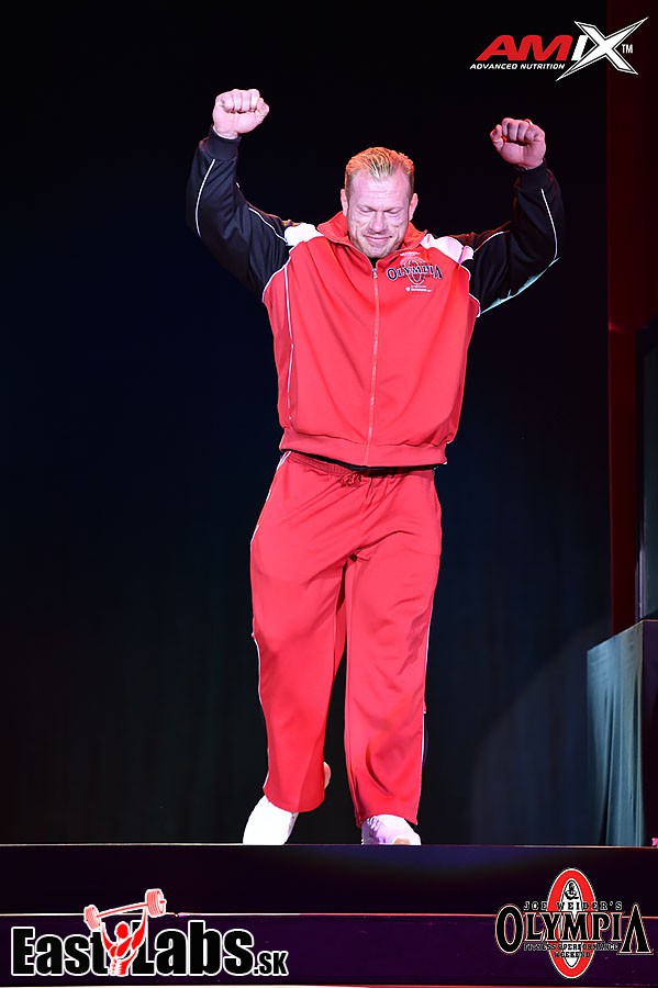 Dennis Wolf