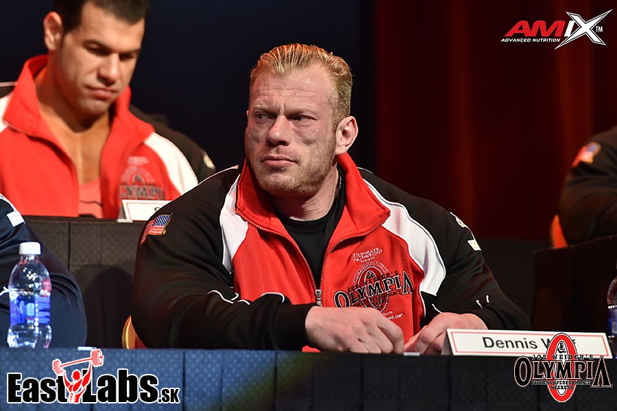 Dennis Wolf
