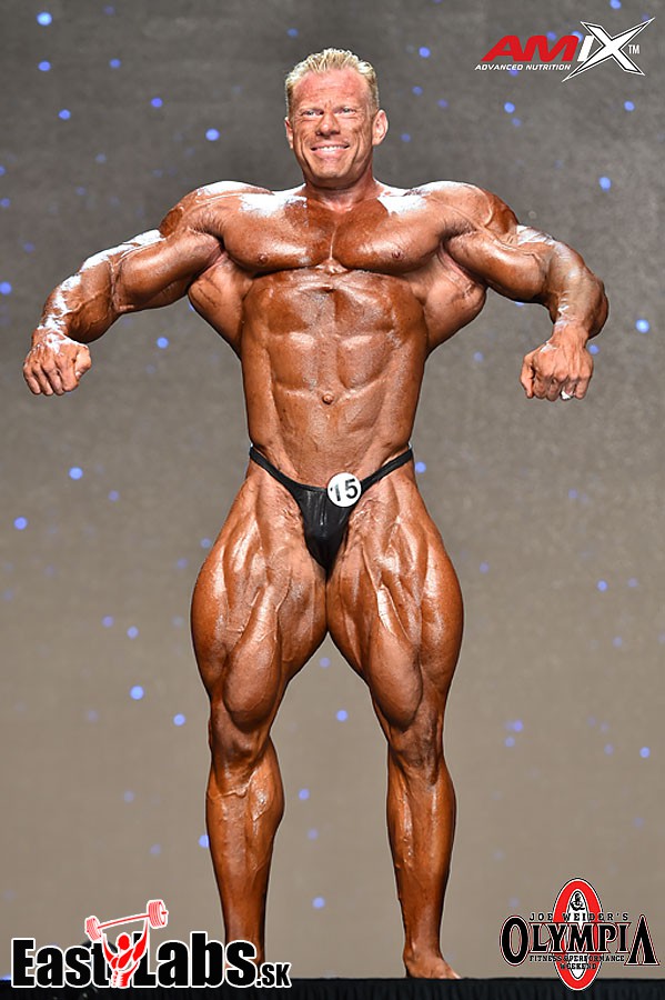 Dennis Wolf