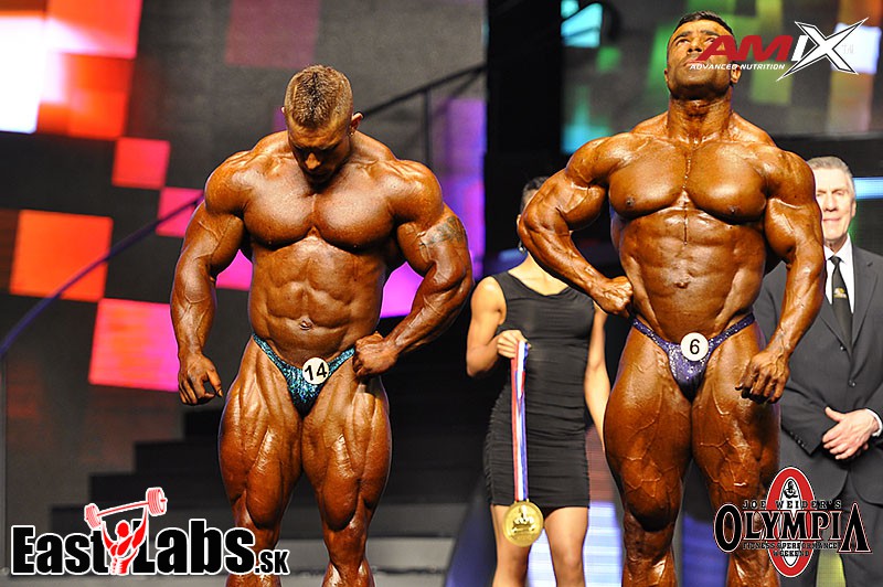 James "Flex" Lewis, Eduardo Correa