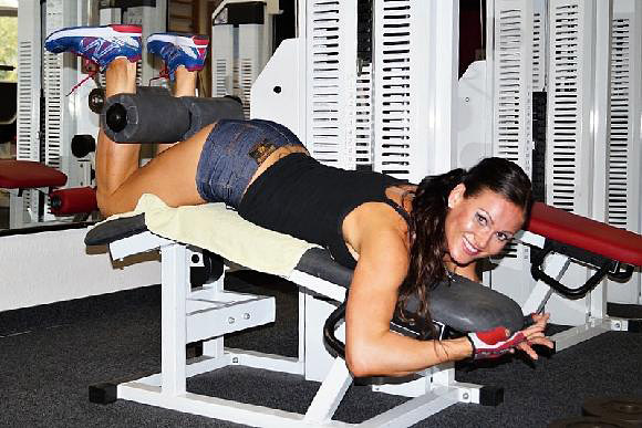 Jana Sl�vov� - aktu�ln� forma p�ed Arnold Classic Europe 2014