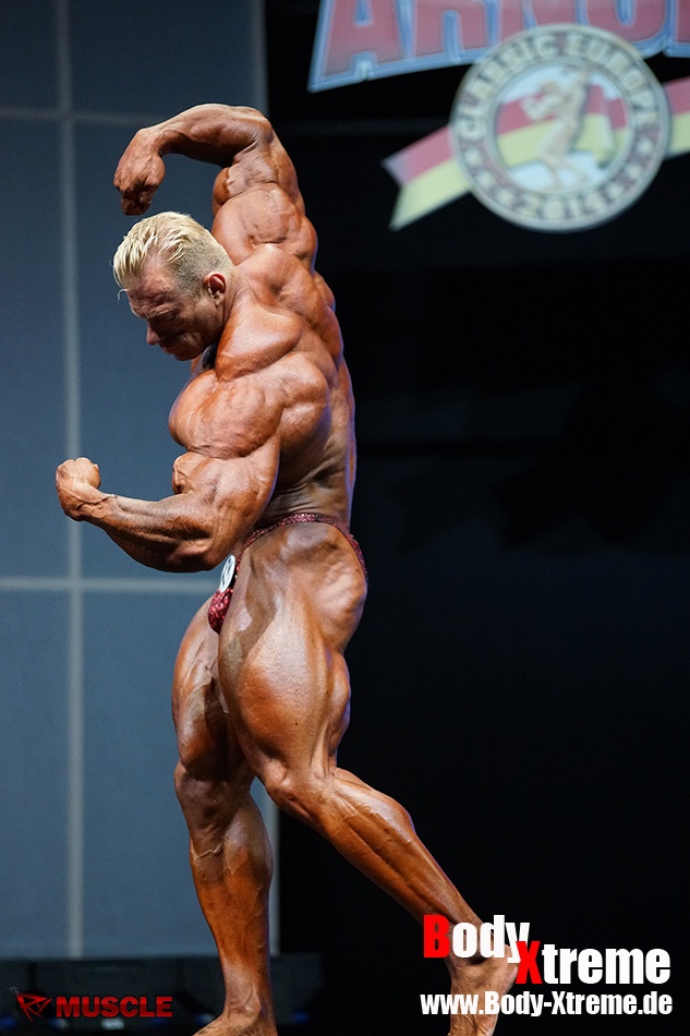 Dennis Wolf