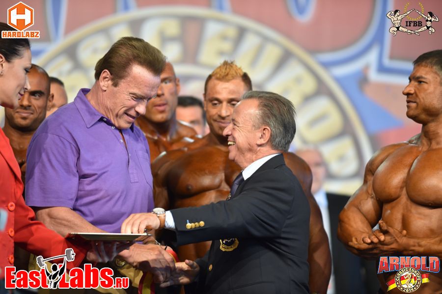 Arnold Schwarzenegger a Rafael Santonja