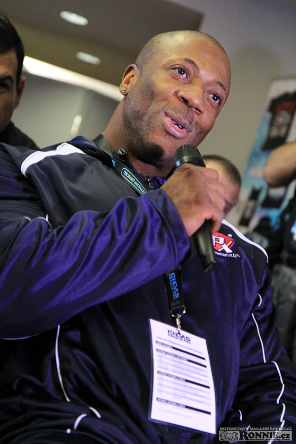 Shawn Rhoden�
