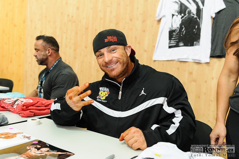 James "Flex" Lewis�