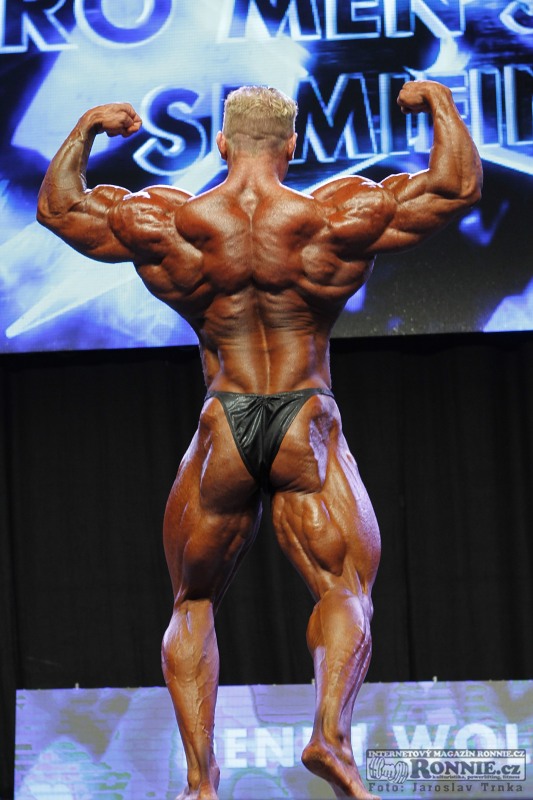 Dennis Wolf
