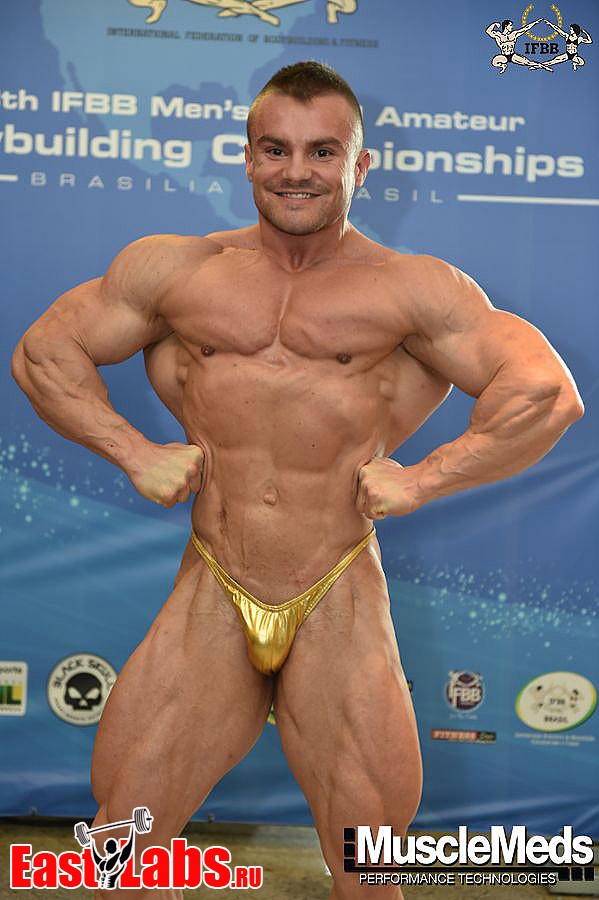 Karol Ma�ecki