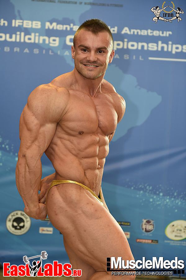 Karol Ma�ecki