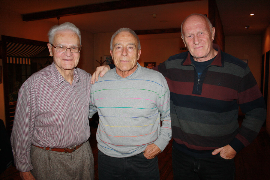 Zleva Ji�� Zaj��ek, Rudolf �epelka, Otakar B�rta