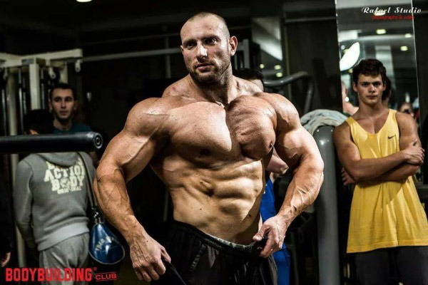 Petr B�ezna