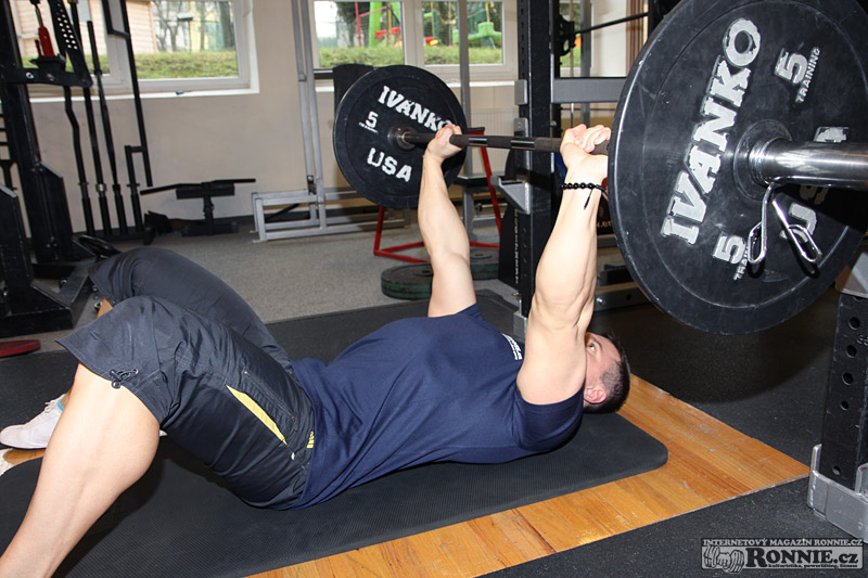 Floor Press�s velkou �inkou