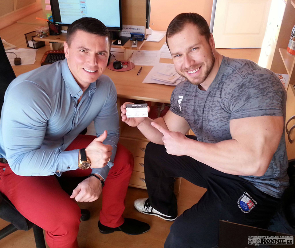 Milan ��dek a profesion�ln� rozhod�� IFBB Vja�eslav Vinogradov