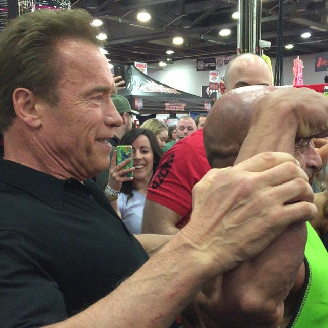Arnold Schwarzenegger, Michael Kefalianos