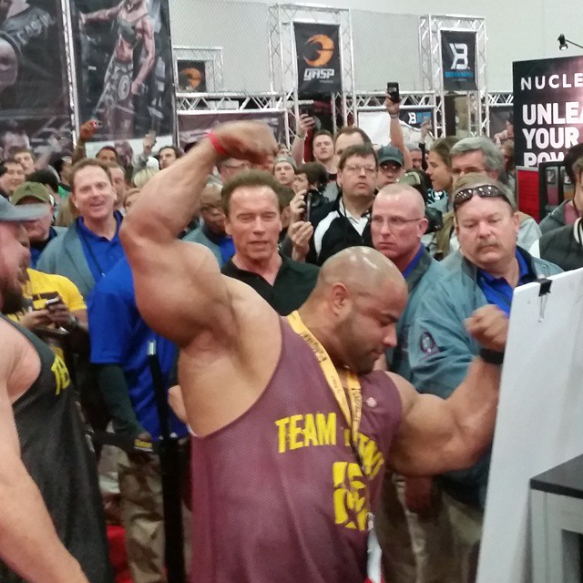 Arnold Schwarzenegger, Manuel Romero
