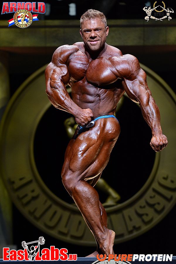 Justin Compton
