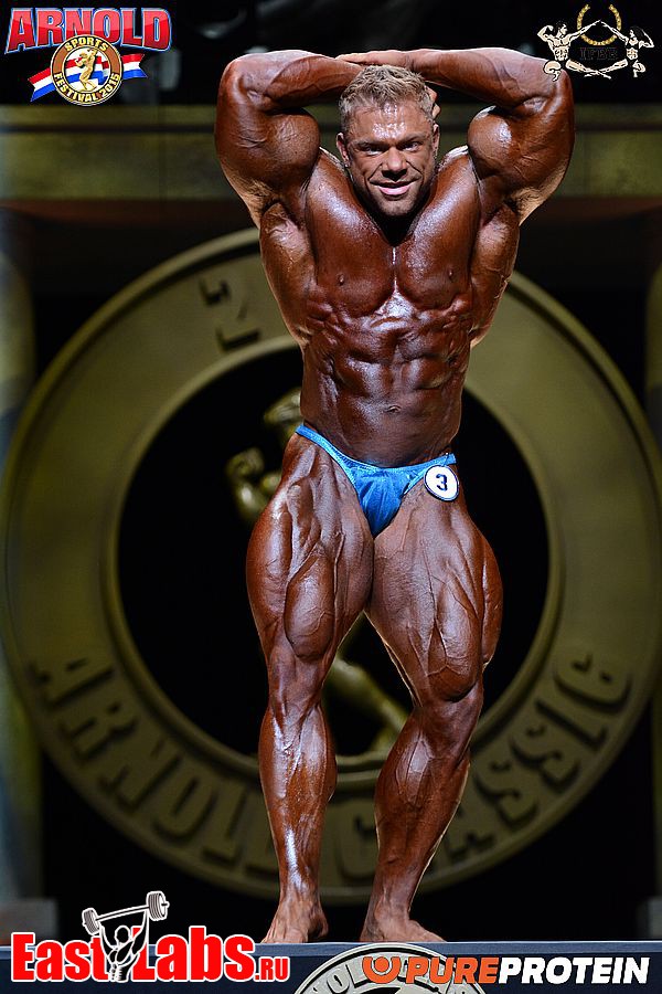 Justin Compton