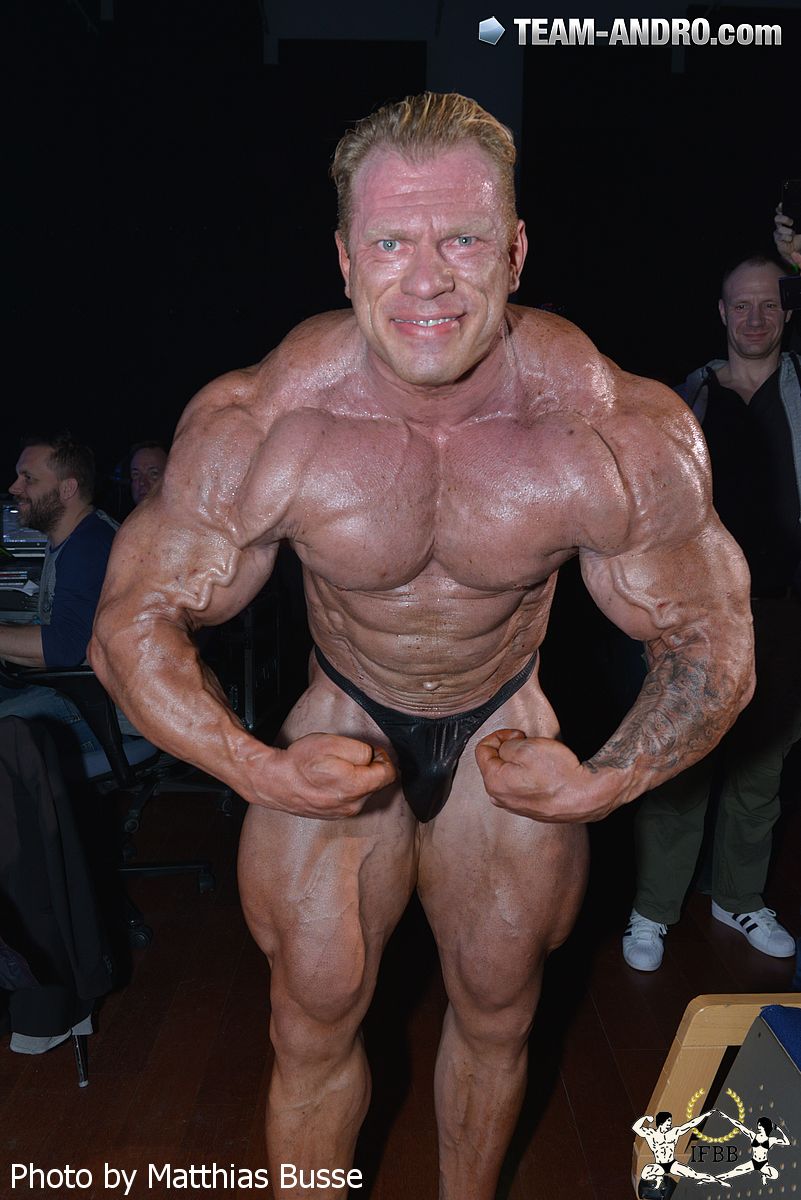 Dennis Wolf