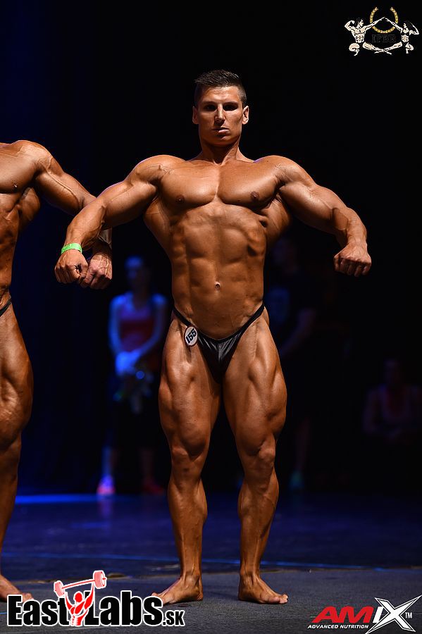 Tom� Taba�iar