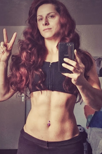 Veronika Zuba�ov�