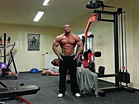 Marek Vom��ka