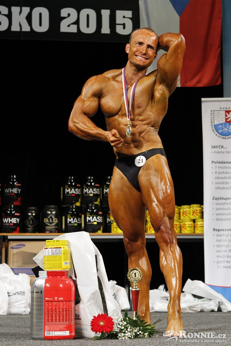 Petr Sva�ina na M�R v kulturistice mu�� a masters 2015
