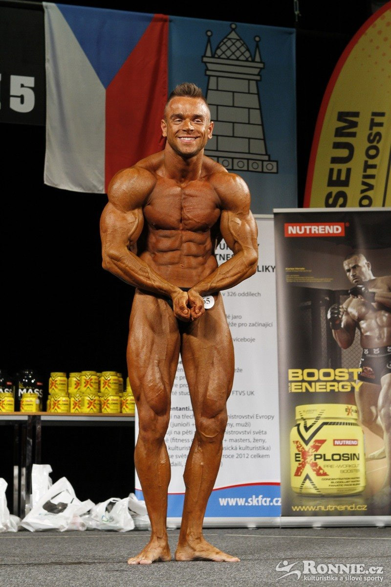 Michal Herman na M�R v kulturistice mu�� a masters 2015