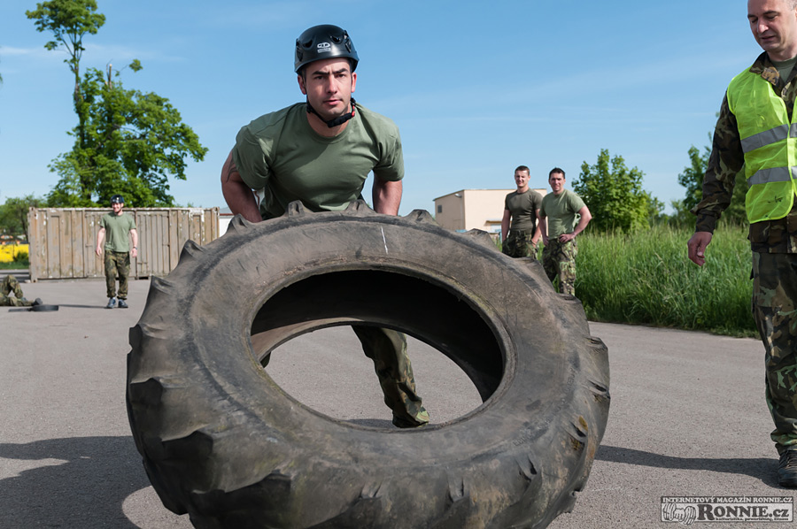 Crossfitov� memori�l v�sadk���