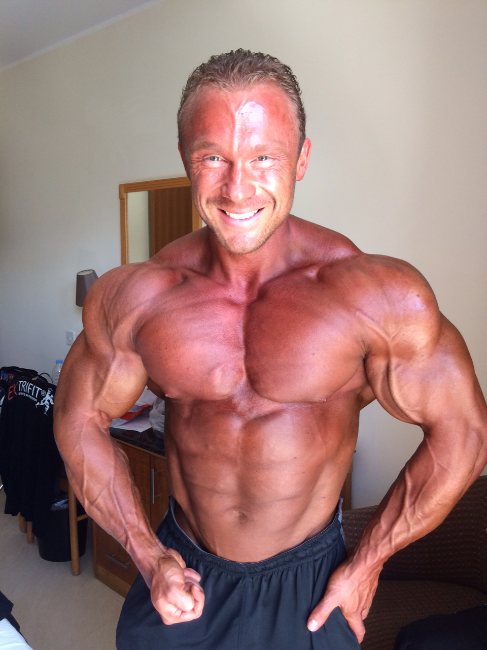 Slavoj Bedn�� 8 hodin p�ed MS NABBA profesion�l� 2015