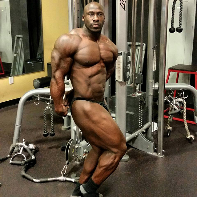 Darron Glenn 2 t�dny p�ed Wings of Strength Chicago 2015