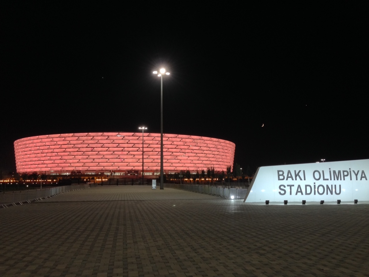 Stadi�n, na n�m� prob�halo zah�jen� a kter� bude hostit EURO 2020