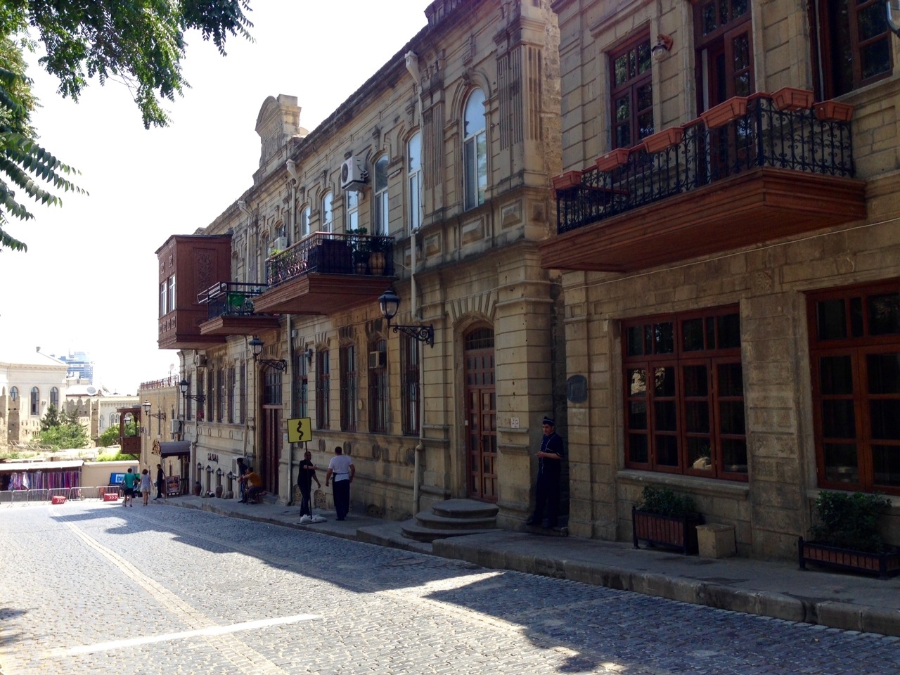 Star� Baku