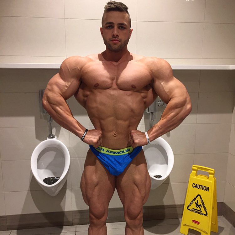 Regan Grimes 2 dny p�ed Mistrovstv�m Kanady v kulturistice 2015