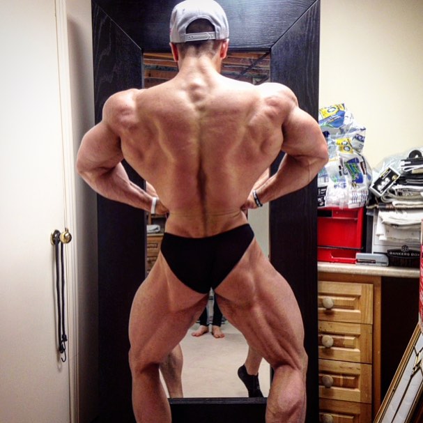 Regan Grimes 5 dn� p�ed Mistrovstv�m Kanady v kulturistice 2015