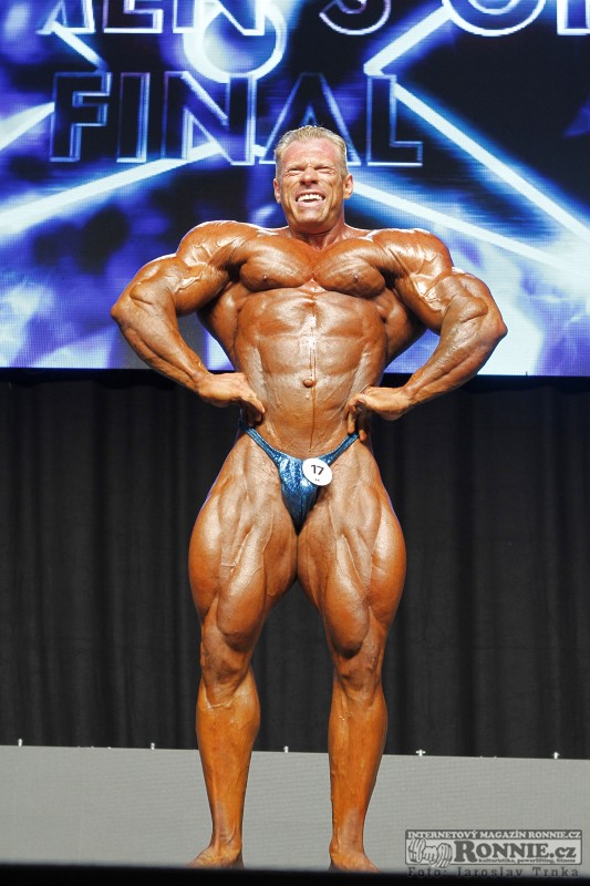 Dennis Wolf