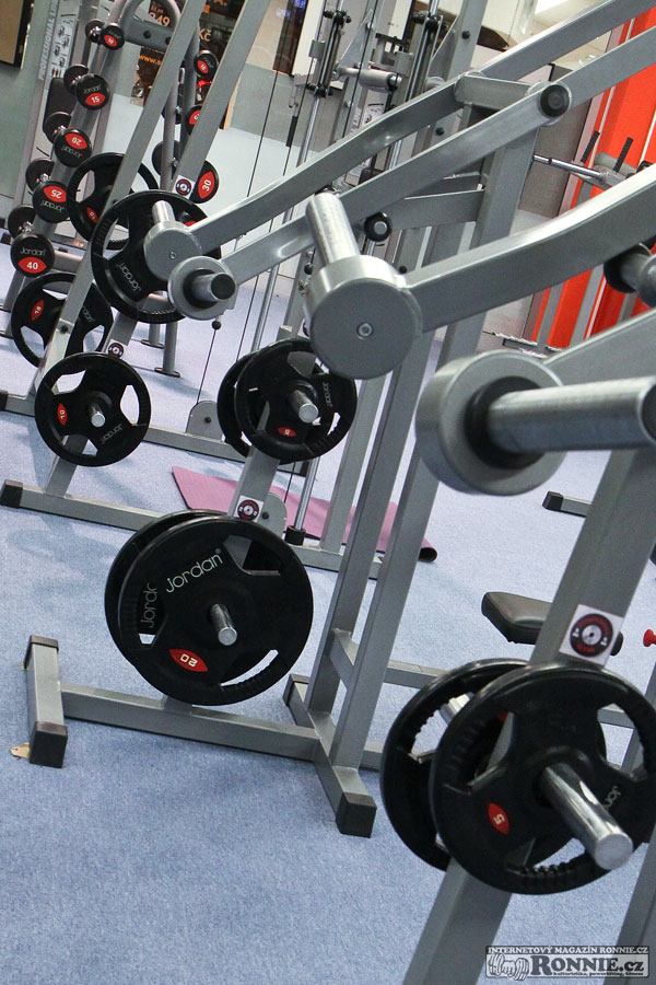 �Nov� fitness centrum Fitness Mania Gym