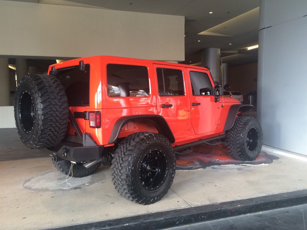 Jeep pro v�t�zku Wings of Strength�s Rising Phoenix World Championships 2015