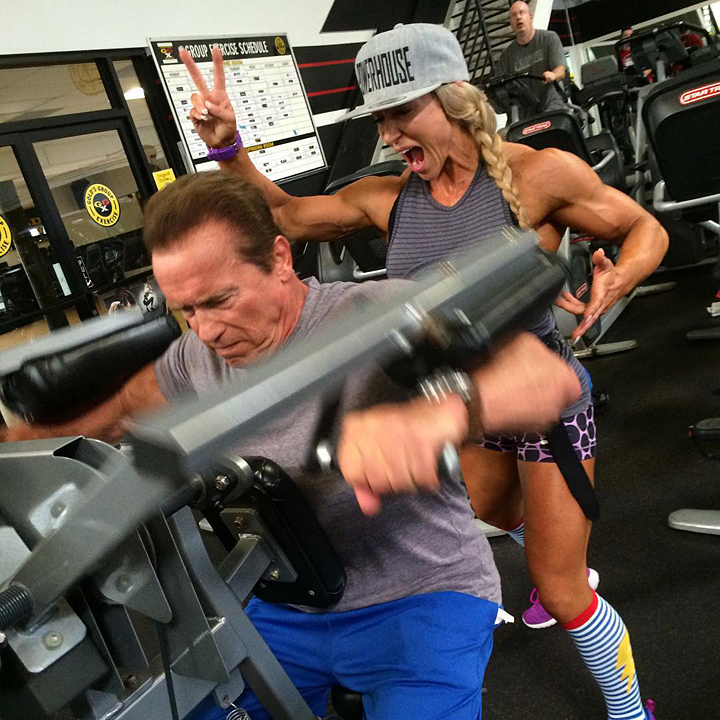 Arnold Schwarzenegger a Amanda Doherty