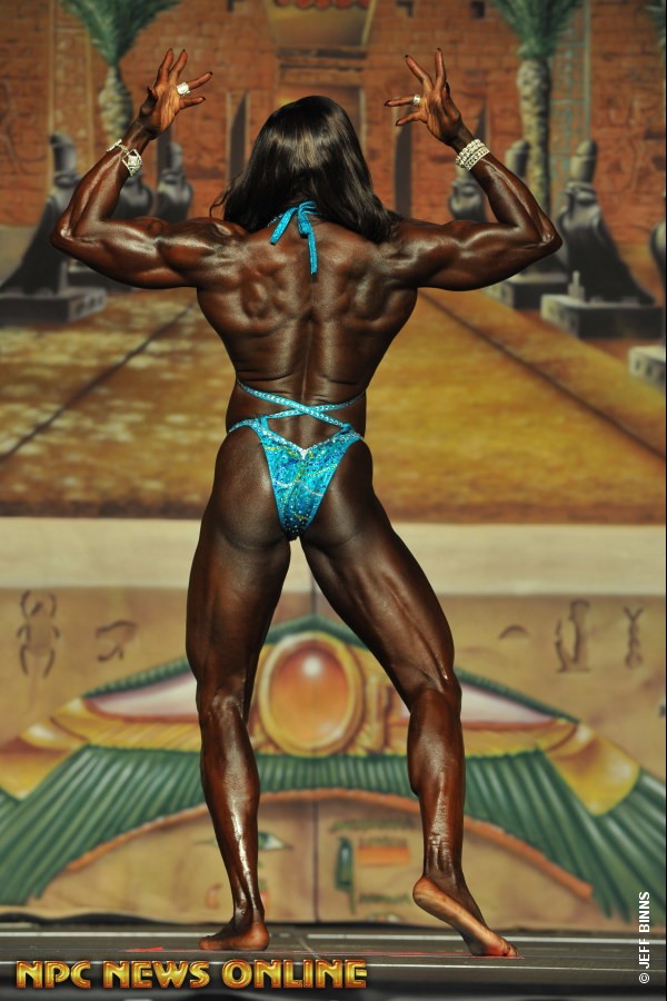 Roxanne Edwards