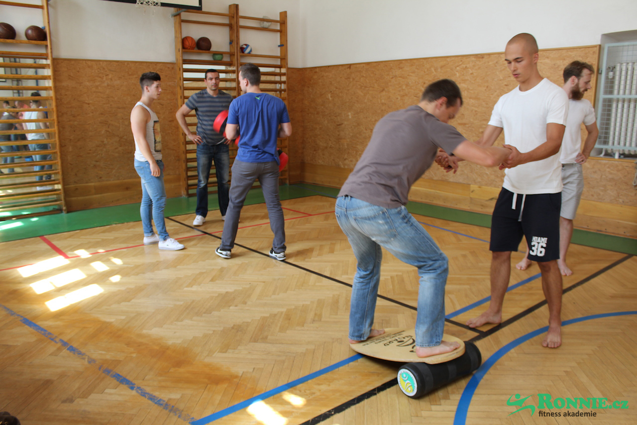 Fitness akademie Ronnie.cz - kurz instruktora fitness a kulturistiky