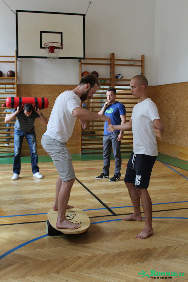 Fitness akademie Ronnie.cz - kurz instruktora fitness a kulturistiky