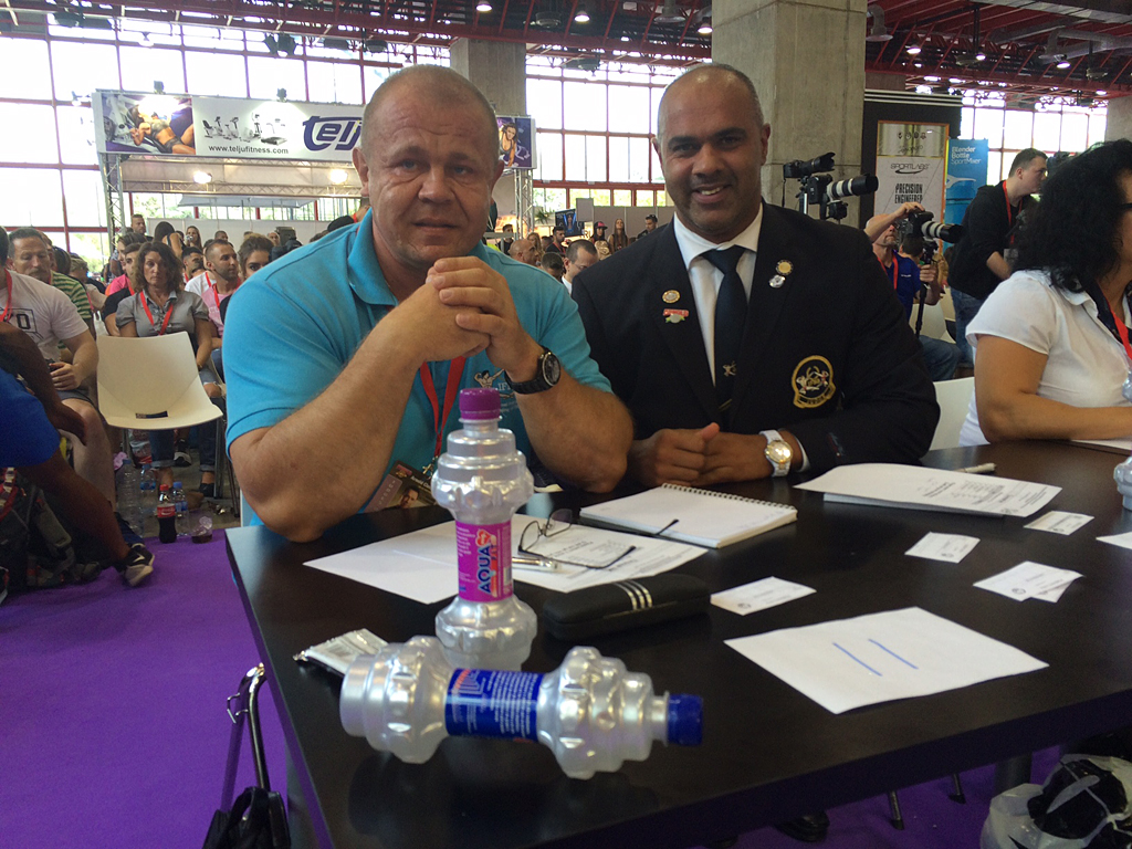 Rozhod�� na Arnold Classic Europe 2015