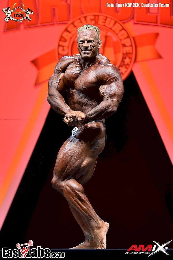 Dennis Wolf