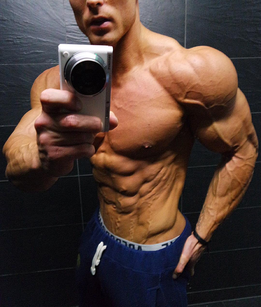 Robin Balogh 2 dny p�ed Neva Pro Show 2015