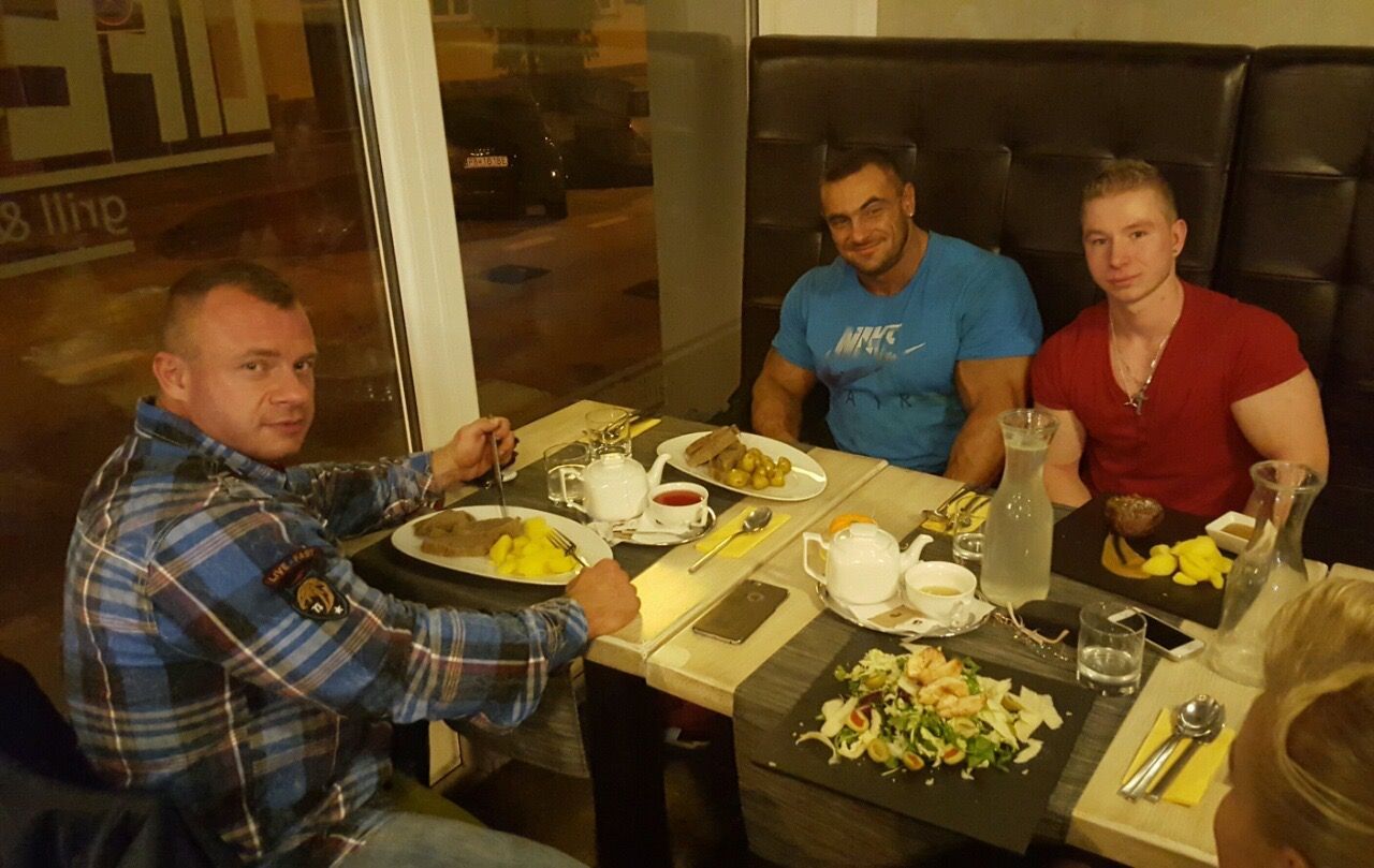 Tom� Ka�par, Andrej Mozol�ni