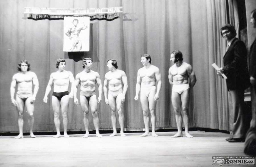 1976 - Krajsk� p�ebor Prahy - 3. zleva Otakar Svoboda, Vladim�r Vokn�r, Ji�� Mazuch, Jan Feka�