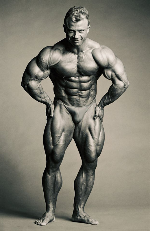 Andrej Mozol�ni