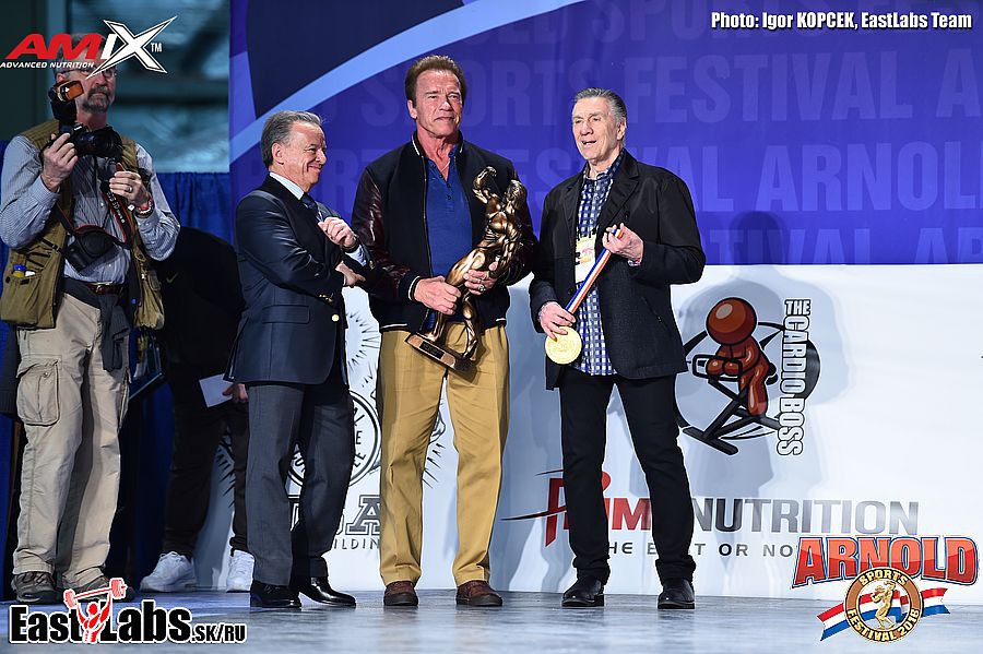 Rafael Santonja, Arnold Schwarzenegger, Jim Manion